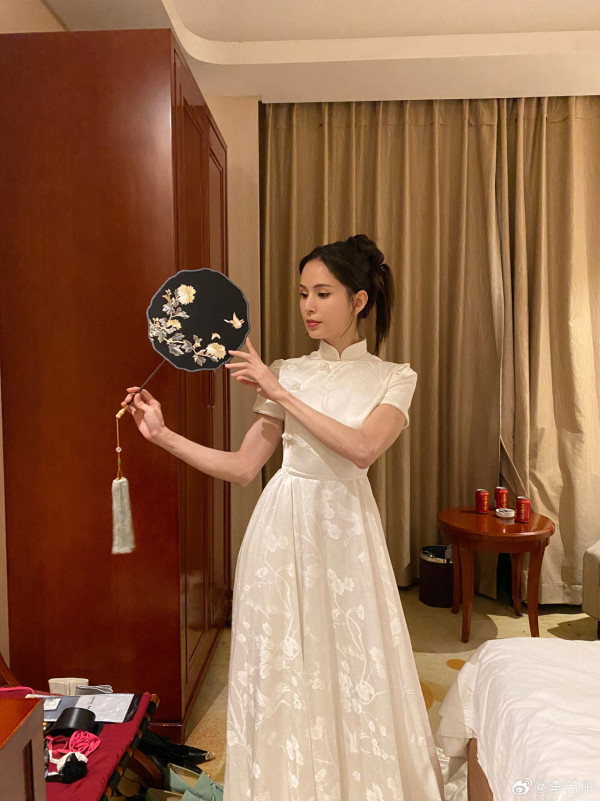 57歲TVB古裝劇女神遊內地小店 遇一事秒黑面 揚言搵律師 