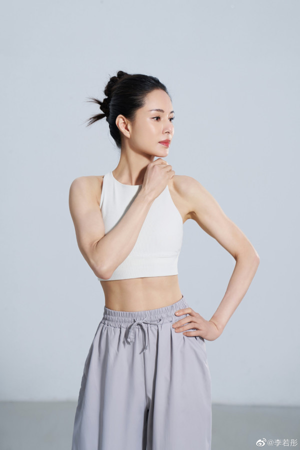 57歲TVB古裝劇女神遊內地小店 遇一事秒黑面 揚言搵律師 