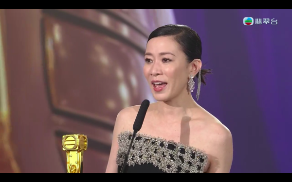 萬千星輝2025｜佘詩曼四屆視后締造香港歷史紀錄 四年四段得獎感言全部神對應