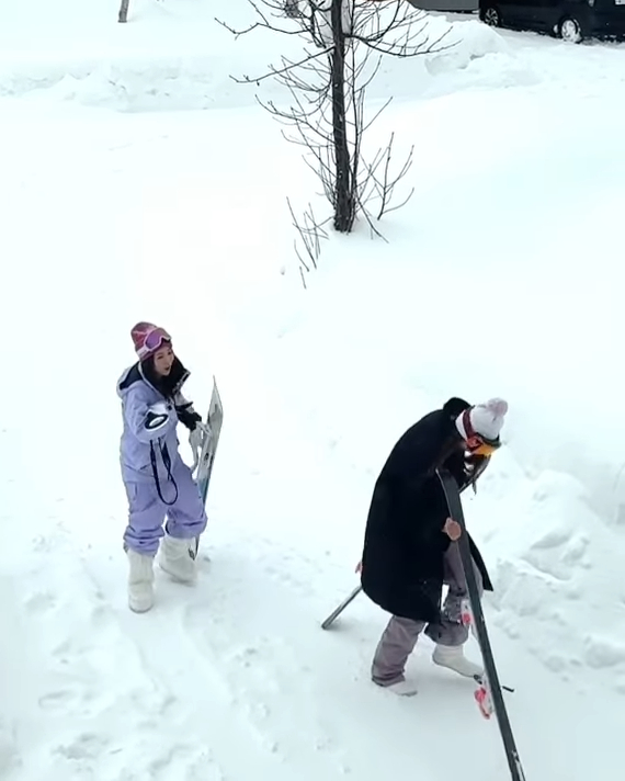 譚嘉儀北海道雪地大解放 著比堅尼騷身材大喊:真係凍到震!