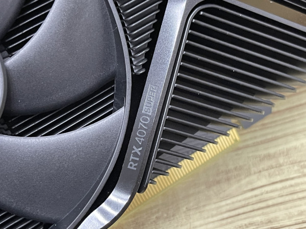 NVIDIA GeForce RTX 4070 SUPER 大考驗！中階卡王再升級！