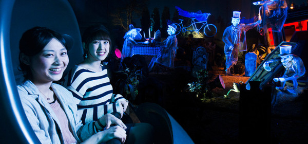東京迪士尼攻略｜ 必玩遊樂設施 幽靈公館（圖片來源：東京迪士尼樂園）