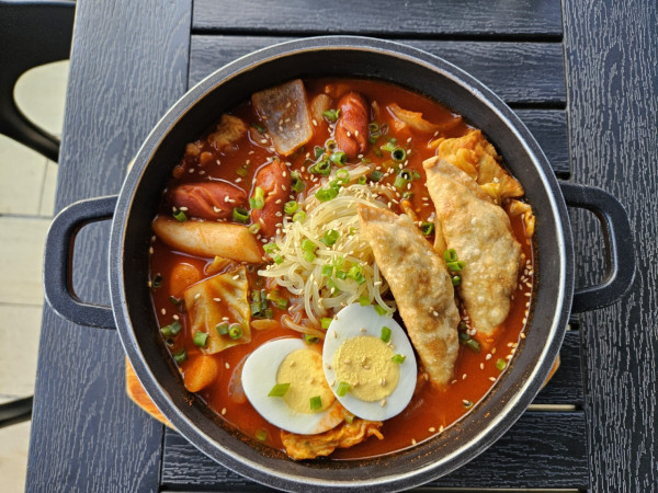 韓國餐廳Red Chicken全新食辣挑戰！20分鐘內食完送$1000現金券