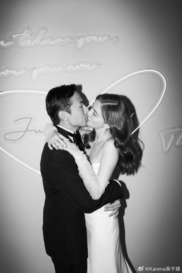 圖片來源:微博@Karena吳千語 吳千語法國酒店素顏歎早餐 側臉竟然被指撞樣舊愛林峯!