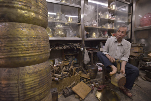 香港最後的銅匠 百年老字號炳記銅器宣布光榮結業 