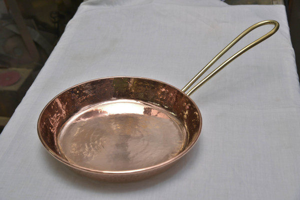 香港最後的銅匠 百年老字號炳記銅器宣布光榮結業 