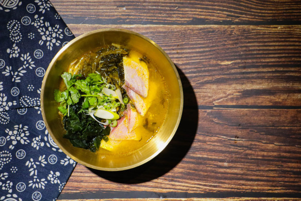 土瓜灣川日fusion居酒屋 酸菜魚拉麵/麻辣雞肉薄餅