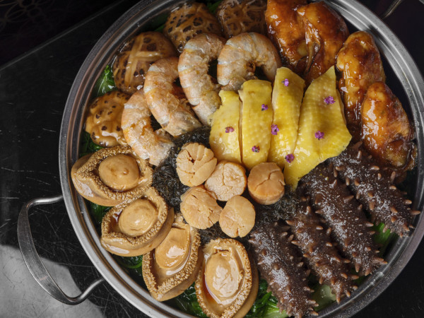 編輯部精選 10 大新春盆菜 古天樂中菜館出品 / 罕見精緻二人版 / 三星瓦煲盆菜