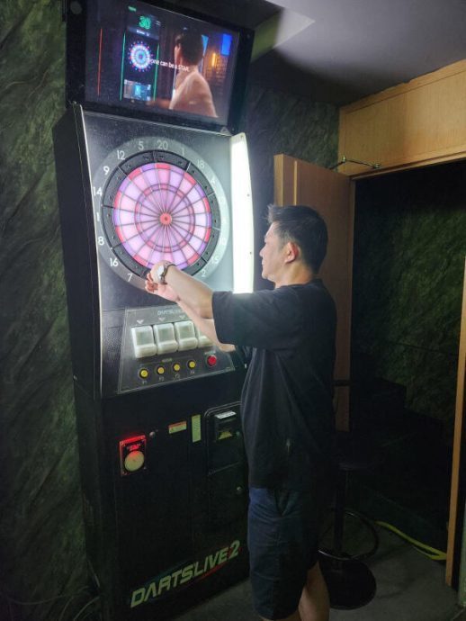 21歲孝順子車禍亡 曾承諾父子出國同遊 父嘆成泡影代圓一個心願