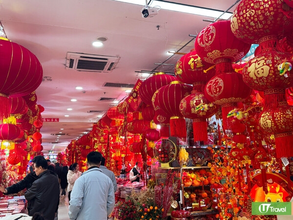 深圳筍崗文具玩具禮品城  樓高4層 辦年貨必去！批發價買書包/筆記簿/模型 