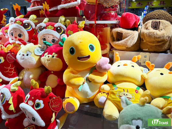 深圳筍崗文具玩具禮品城  樓高4層 辦年貨必去！批發價買書包/筆記簿/模型 