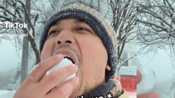 大馬遊客去日本旅行食雪球 悲慘下場曝光！專家勸不要亂試 