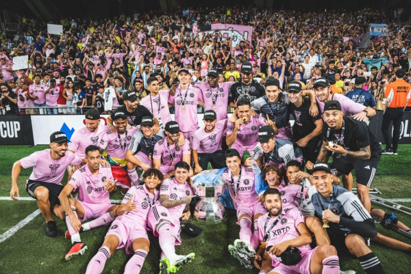 美斯日本｜國際邁阿密球隊抵達日本 美斯臉上重現笑容 