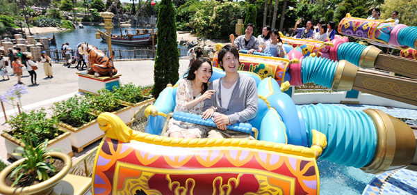 東京迪士尼海洋遊樂設施 茉莉公主的飛天魔毯（圖片來源：東京迪士尼海洋）