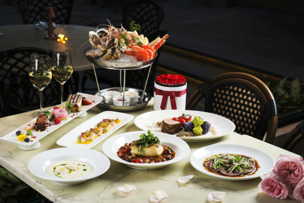 情人節撐精選枱腳熱點 肉肉豪華餐 / 復古圖書館餐廳 / 山頂紅磚屋拍拖