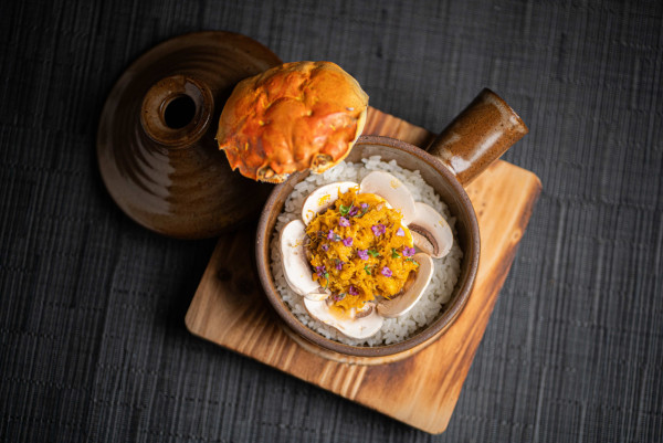 情人節撐精選枱腳熱點 肉肉豪華餐 / 復古圖書館餐廳 / 山頂紅磚屋拍拖