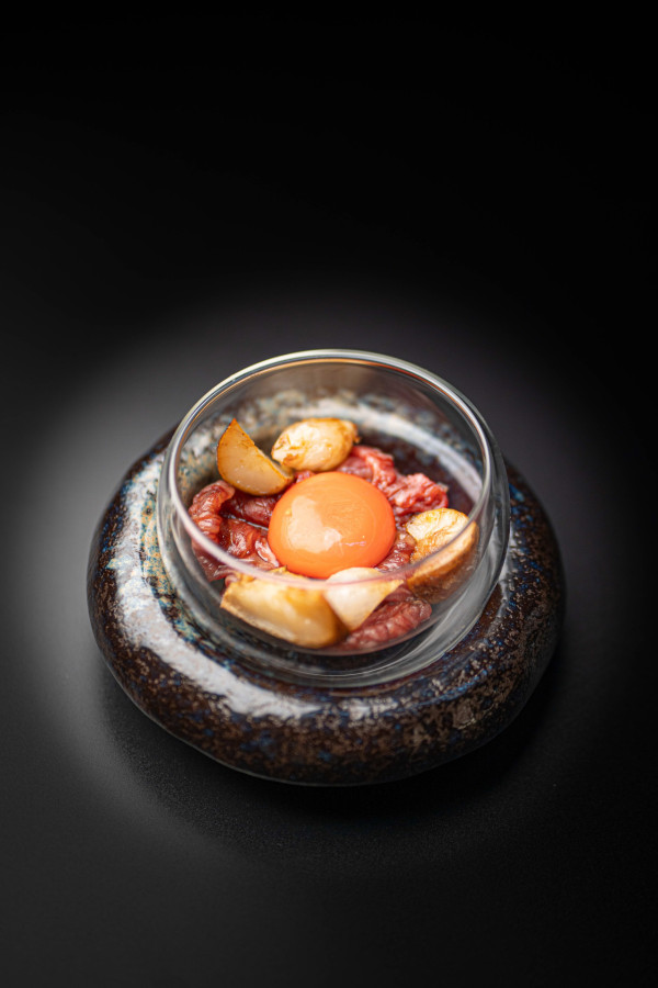 情人節撐精選枱腳熱點 肉肉豪華餐 / 復古圖書館餐廳 / 山頂紅磚屋拍拖