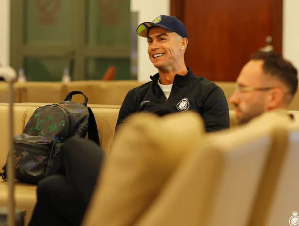 美斯日本｜國際邁阿密球隊抵達日本 美斯臉上重現笑容 