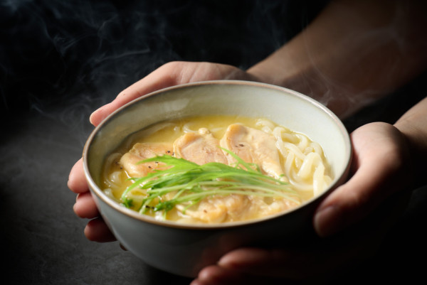 中環串燒店仟穆廚師發辦菜單　三黃雞燒鳥／情人節送雞尾酒／任食和式小食