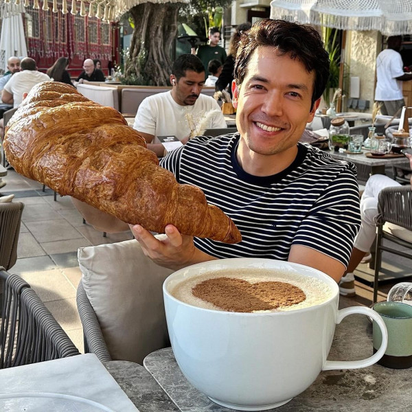 麥大力美國滑雪跌斷股骨手尾長 曬手術後傷口 好友祝早日康復