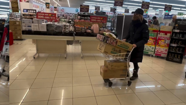 鄭秀文病癒相隔4年去旅行 因母急病 北海道九天遊變一日快閃 