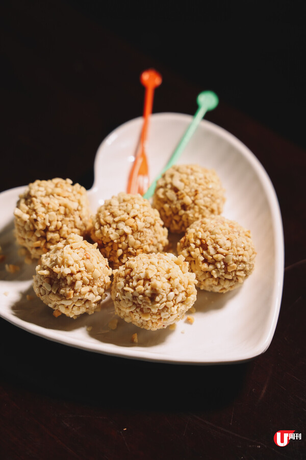 牛頭角誠意糖水小店 $25 石磨芝麻糊 / 薑汁湯丸 /  煙韌糖不甩