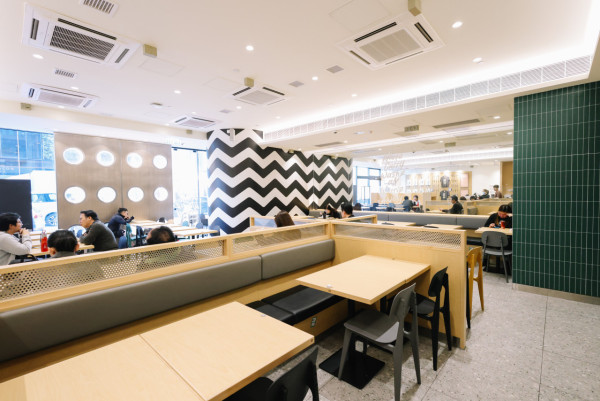 沙嗲王副線 白咖喱主題餐廳 必試新增漢堡扒滑蛋蓋飯 / 經典白咖喱香茅豬扒飯 