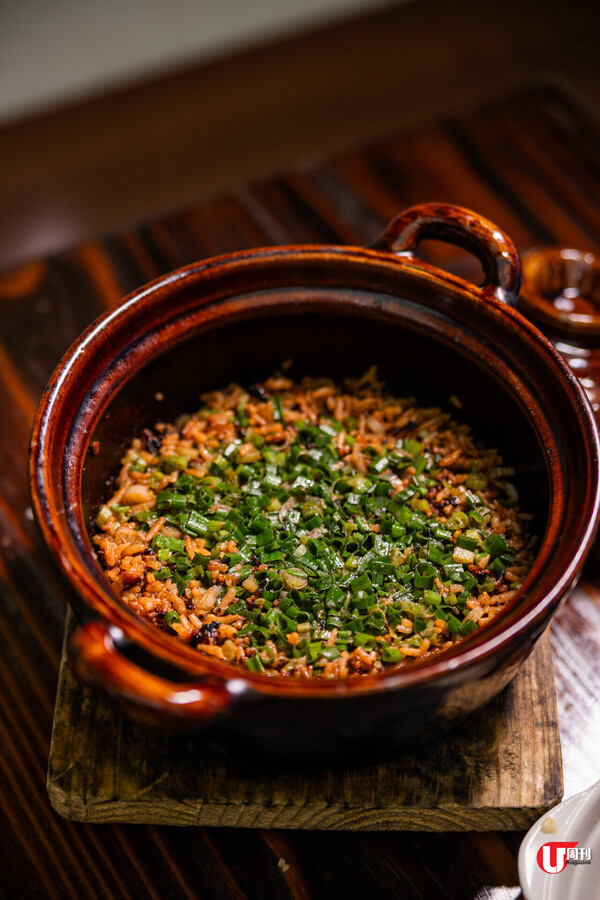 煲仔飯天花板！ 元朗車仔麵店最強出品 普洱茶煮香脆飯焦