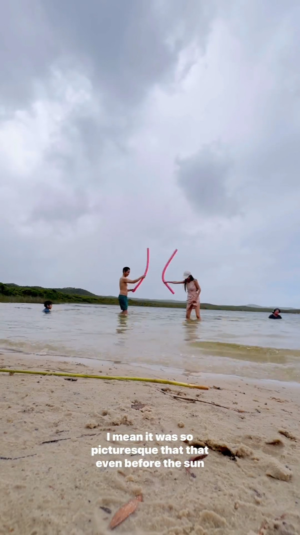 陳凱琳一家四口飛澳洲過年  54歲鄭嘉穎極罕半裸上身海灘享天倫 