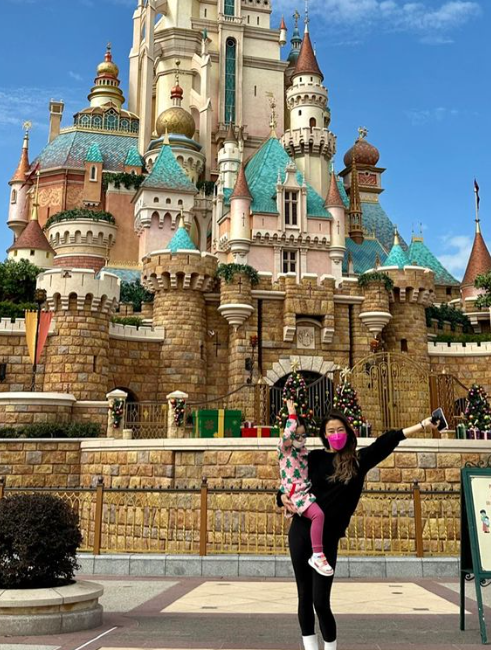 42歲謝婷婷神隱加拿大凍齡近照曝光！隱居二千萬豪宅相夫教女！ 