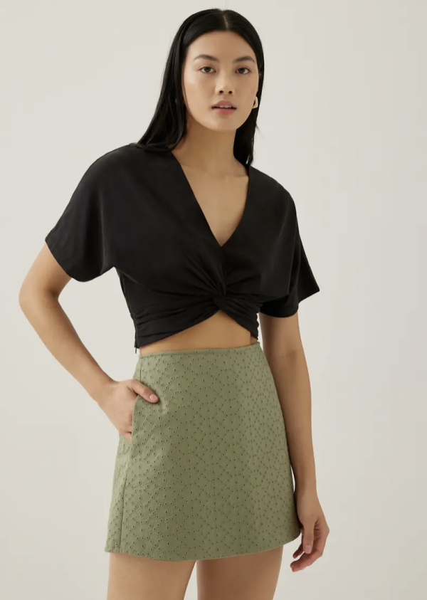 Milou Broderie Skort 原價HK$269｜折後HK$189（7折）