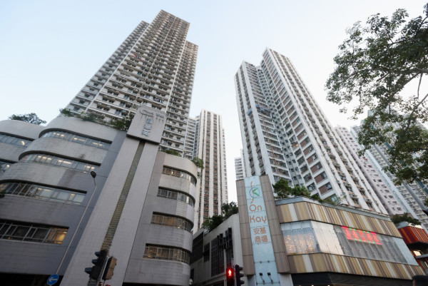 香港房屋供應｜公房未來十年供應30.8萬單位！全年私樓落成量約1.5萬伙