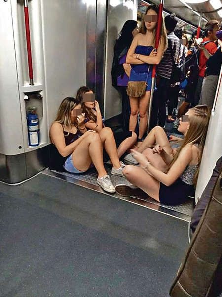 港人13大潜规则震惊内地客！小红书热议港式边界感 网友力撑排队忌贴人