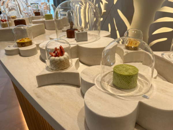 泰國曼谷首間LV cafe開幕！ 全新概念店設高級餐廳/沉浸式展覽 