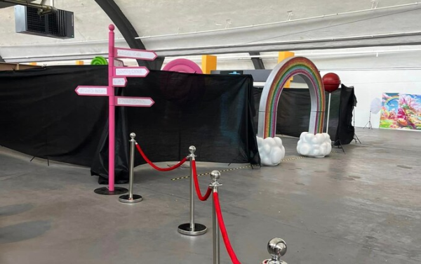 遊客崩潰控訴「旺卡」體驗館中伏!朱古力實驗室被嘲似「製毒工場」