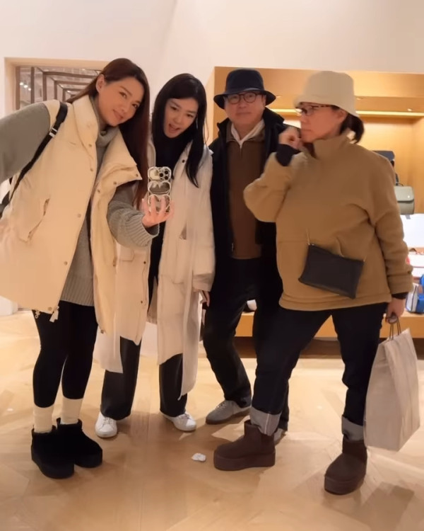 湯洛雯一家人遊日本曬靚相！超索妹妹美貌成網民焦點！ 