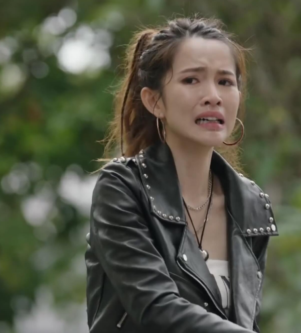 正義女神｜30歲新晉小花陳若思「虐貓」演技驚艷！背景大起底理財策劃轉行選港姐