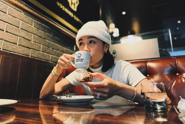 黃心穎訪日本京都生仔聖地 肚凸凸疑似有喜? 