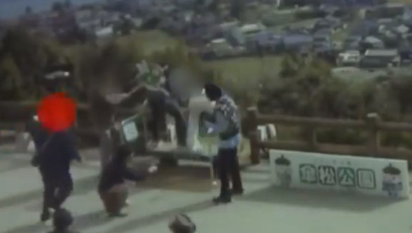 京都天橋立設巨型警告橫額 網民一致負評批大煞風景