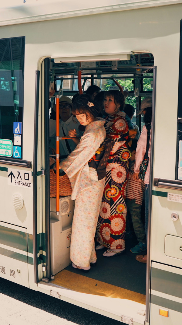 遊日注意！京都6月運行全新「觀光特急巴士」直達景點 官方教3招空手觀光秘技 
