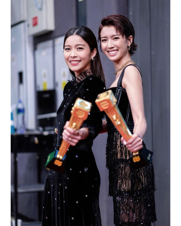 賴慰玲獲得《萬千星輝頒獎典禮2020》「最佳女配角」