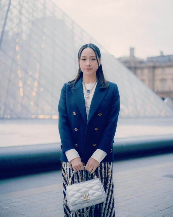 45歲林嘉欣身形突變圓潤!網民:漲咗兩個碼都係咁靚!