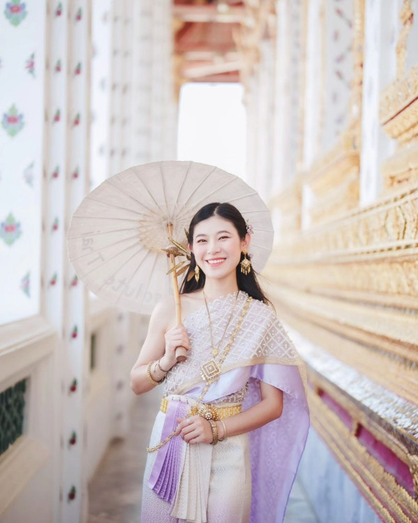 曼谷泰服體驗推薦 Absolute Thai（Instagram @thaicostumerental_official）
