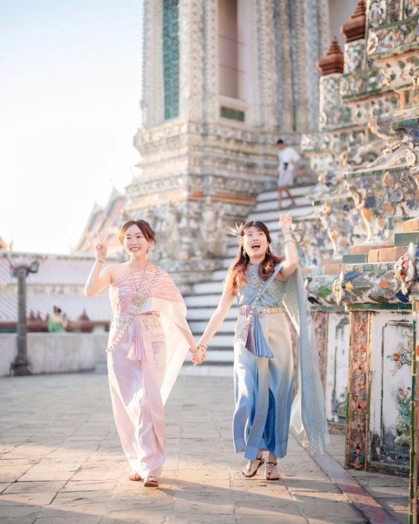 曼谷泰服體驗推薦 Absolute Thai（Instagram @thaicostumerental_official）