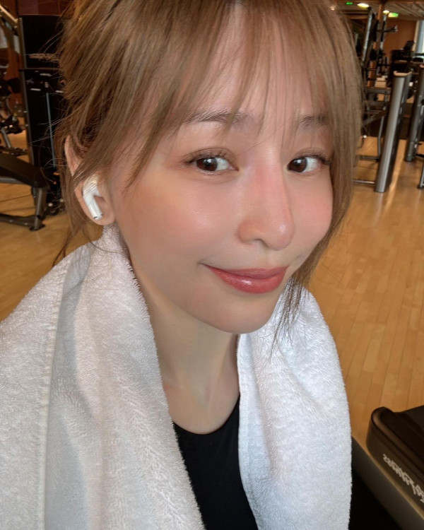 41歲王心凌內地開騷 性感跳啦啦舞  活力十足被讚逆齡 