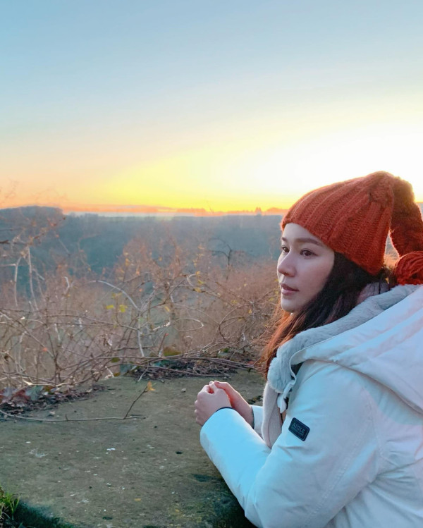 百億新抱吳千語生圖曝光！真實頭身比例驚人！ 