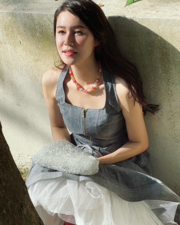 百億新抱吳千語生圖曝光！真實頭身比例驚人！ 