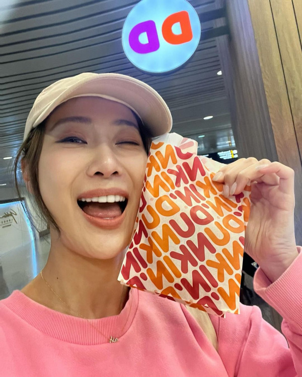 37歲前TVB小花馬來西亞海邊打卡真空上陣  心口瘦到見骨自認恐怖！ 