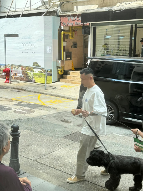 陳冠希驚喜現身周杰倫台北演唱會 一動作掀《頭文字D》集體回憶！ 