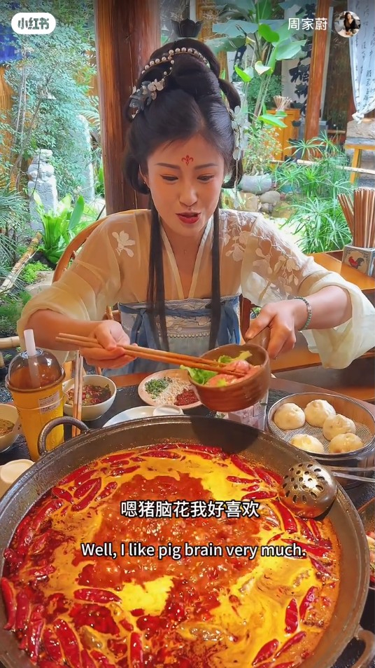 深圳火鍋｜深圳打卡餐廳「長安亭院重慶火鍋」 還原唐朝大街/紅燈籠/試穿古裝漢服打邊爐 